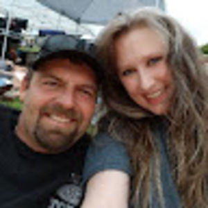 Meet your Posher, Leah poe